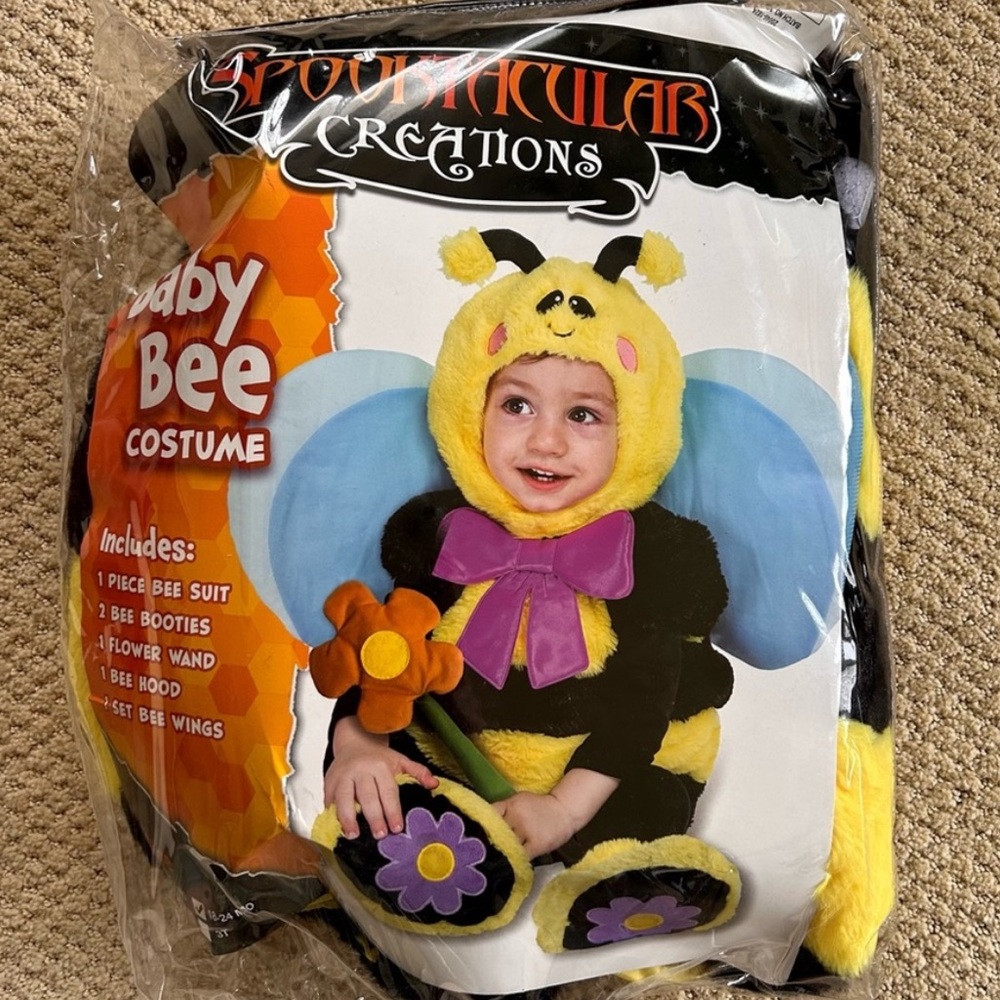 NWT Spooktacular Baby Bee Costume 2-4year old! NEW! Never worn Bumble bee outfit